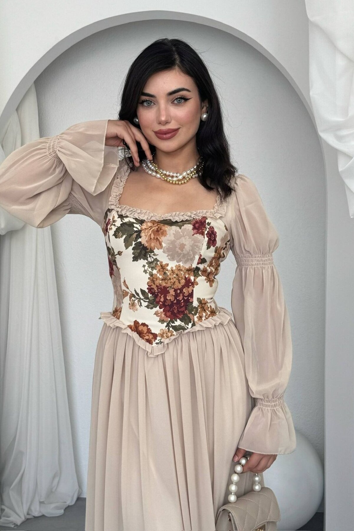 Elfı Çiçek Detaylı Elbise
