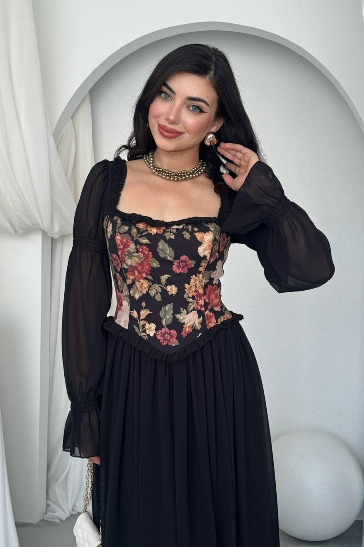 Elfı Çiçek Detaylı Elbise