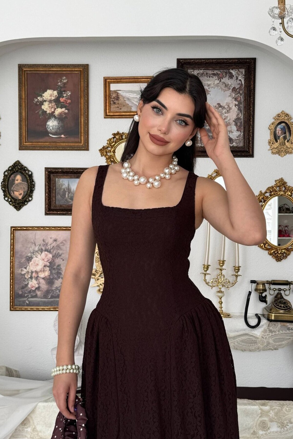Muna Midi Dress