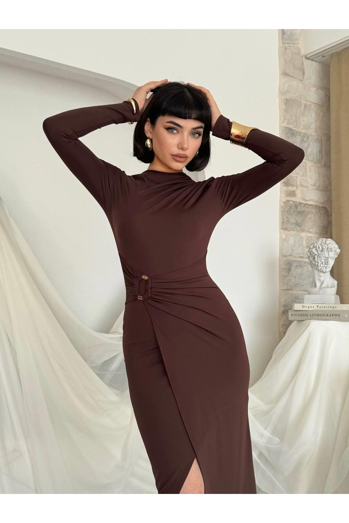 Baggy Broş Detaylı Elbise