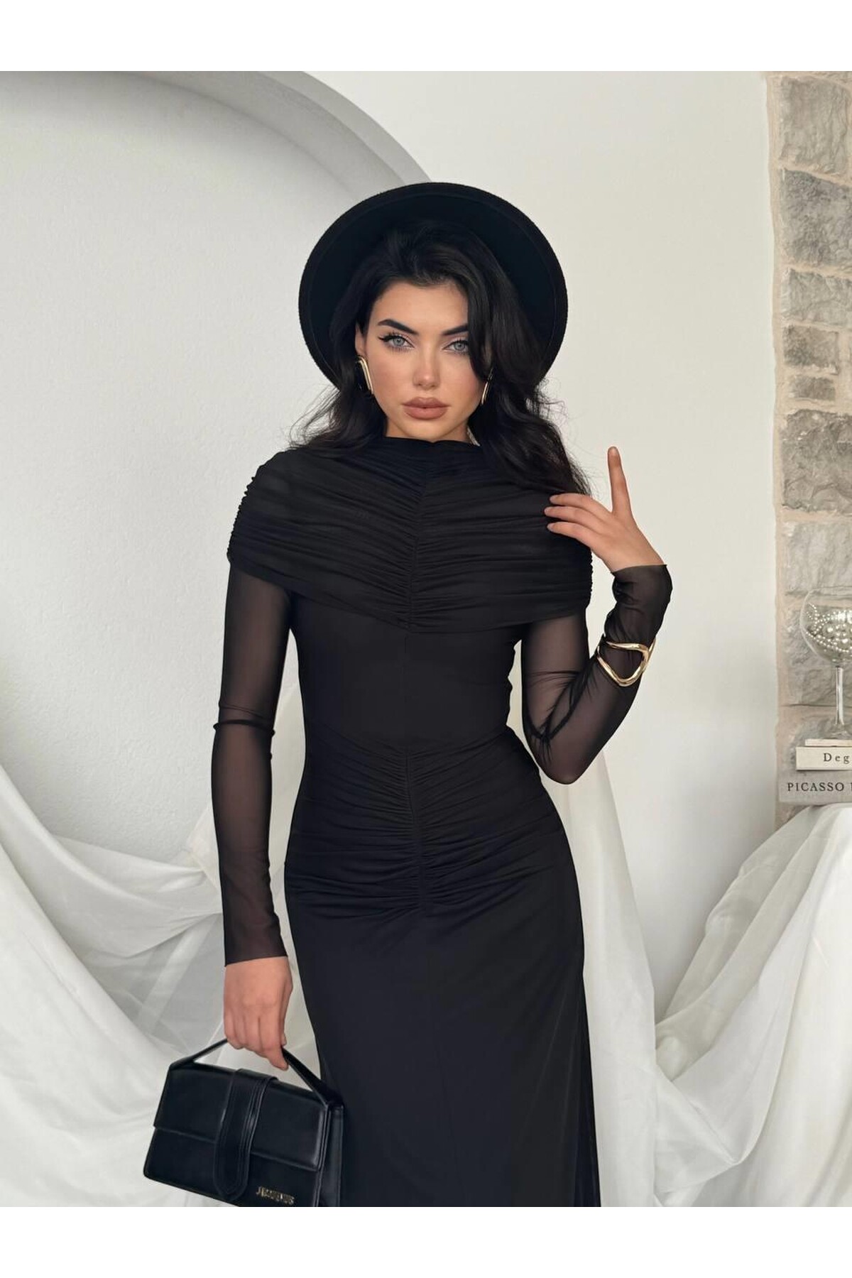 Novia Büzgülü Elbise