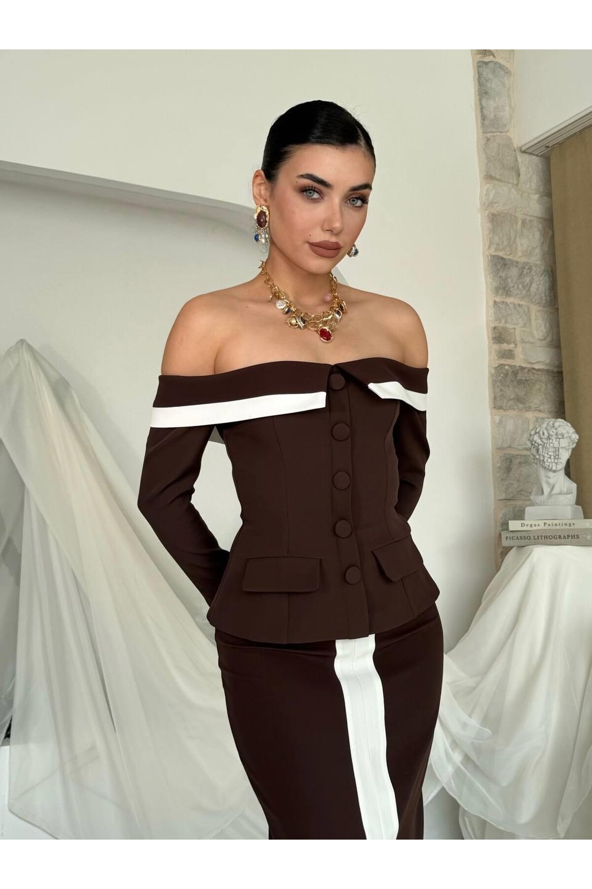 Velin Strapless Suit