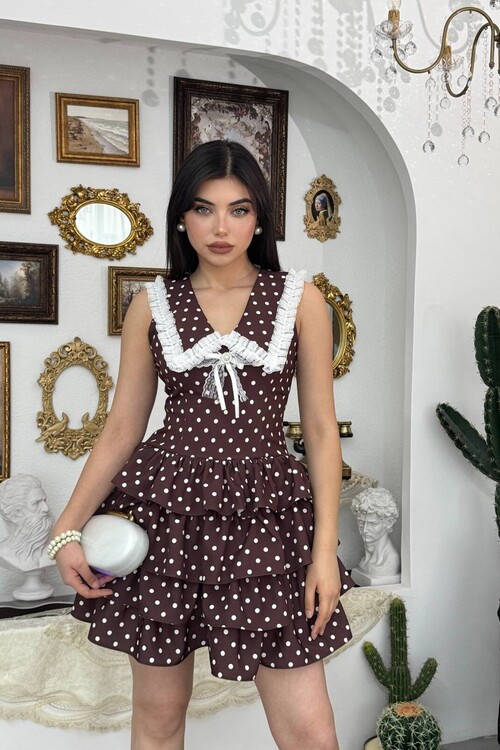 Asel Broş Detaylı Elbise