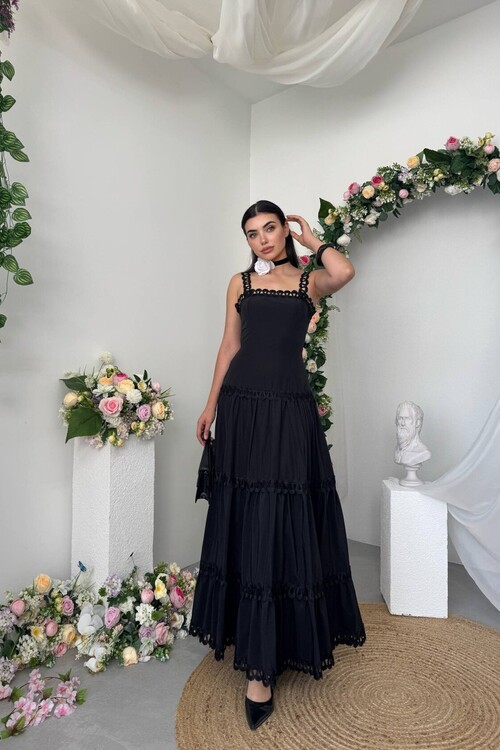 Crols Midi Dress