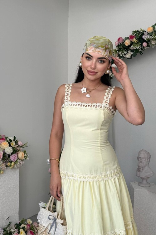 Crols Midi Dress