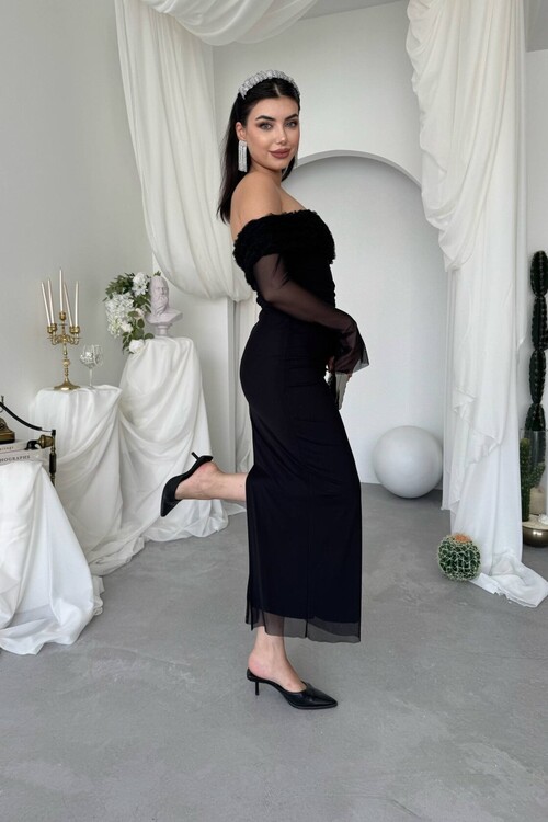 Dokru Dress with Floral Details