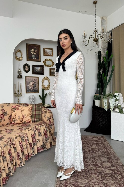 Duyru Dress with Bow Detail