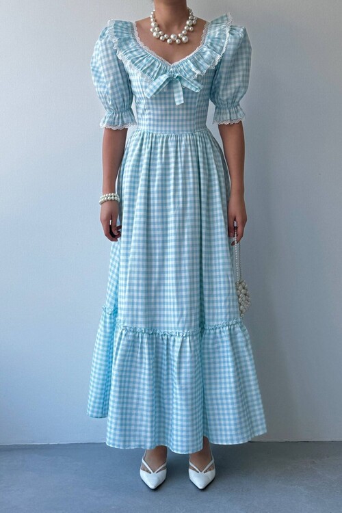 Geun Ruffle Collar Dress