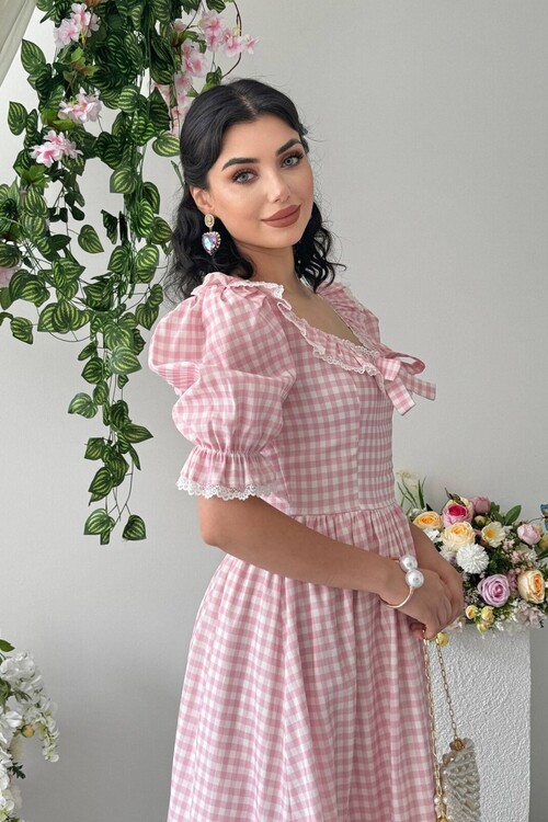 Geun Ruffle Collar Dress
