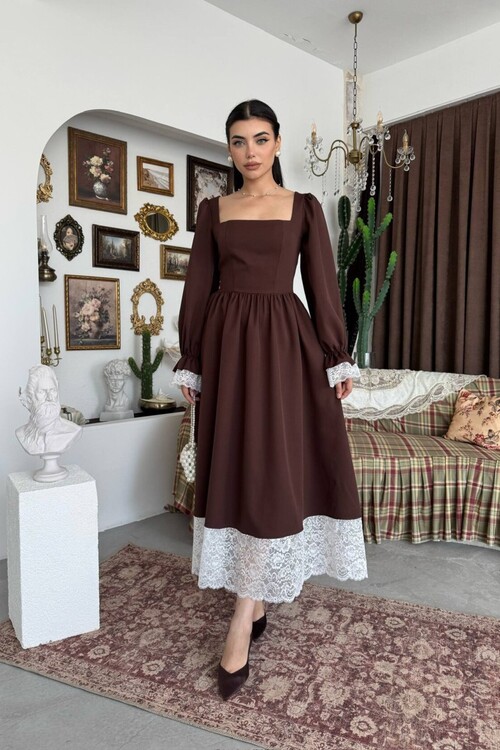 Huyno Dantel Detaylı Elbise