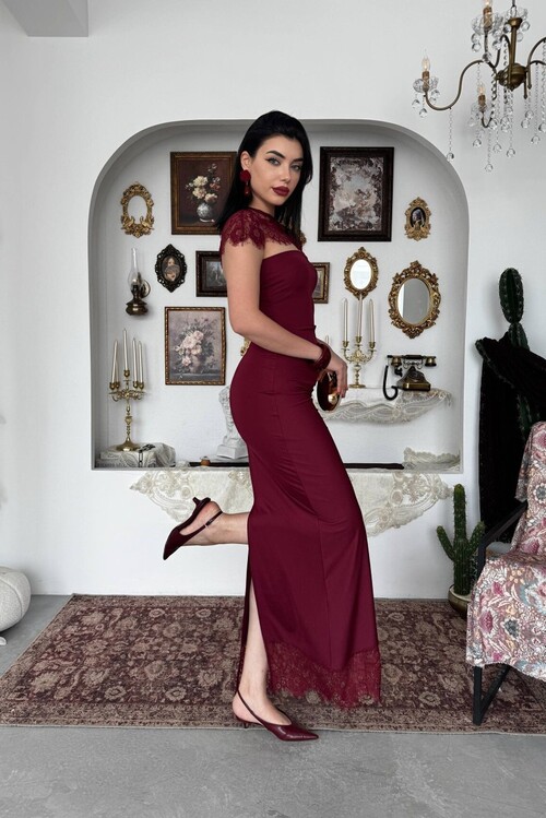 Jecan Omuz Pelerin Detaylı Elbise 