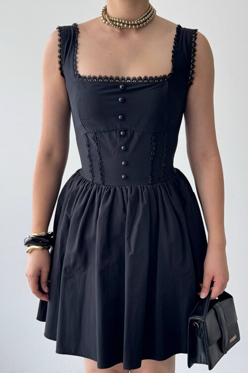 Joyo Button-Detail Dress