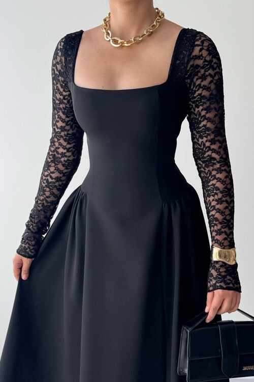 Kukale Midi Dress