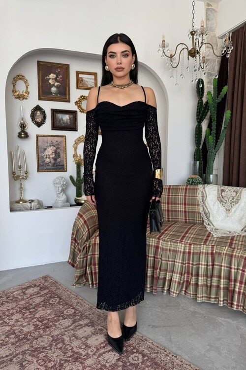 Manuka Midi Dress