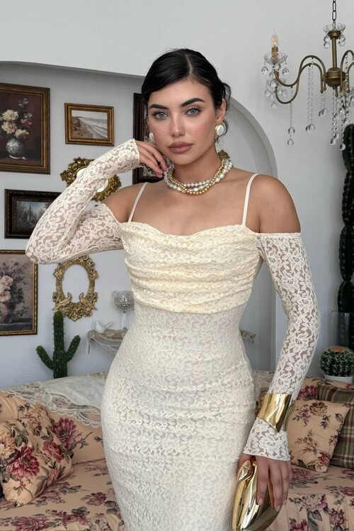 Manuka Midi Dress