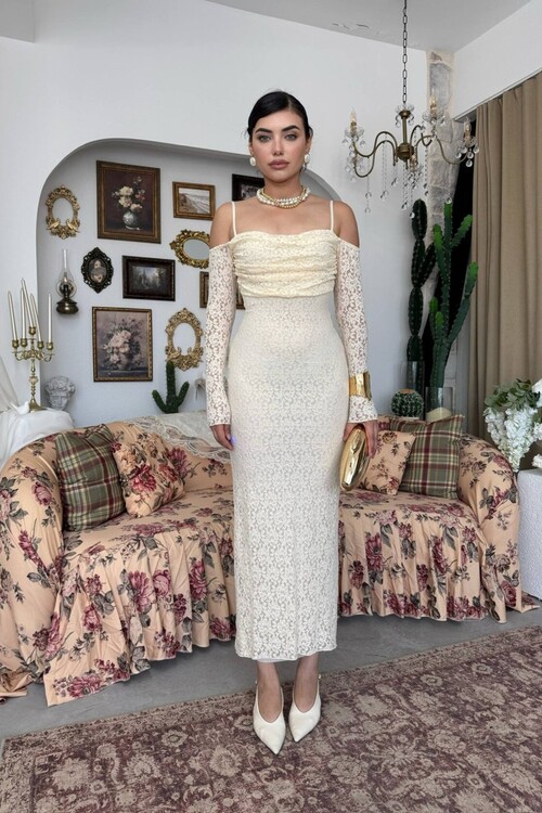 Manuka Midi Dress