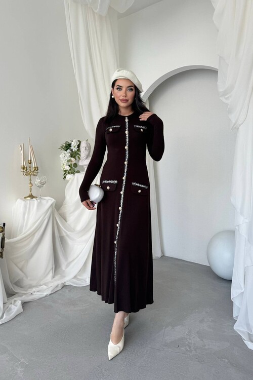 Orla Düğme Detaylı Elbise