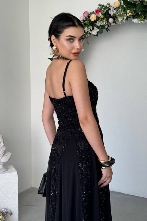 Pond Midi Dress