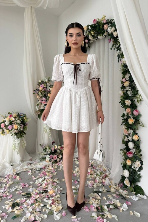 Preas Kurdele Detaylı Elbise