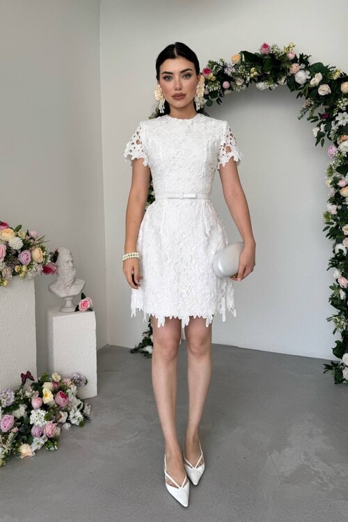 Rema Dress with Belt Detail