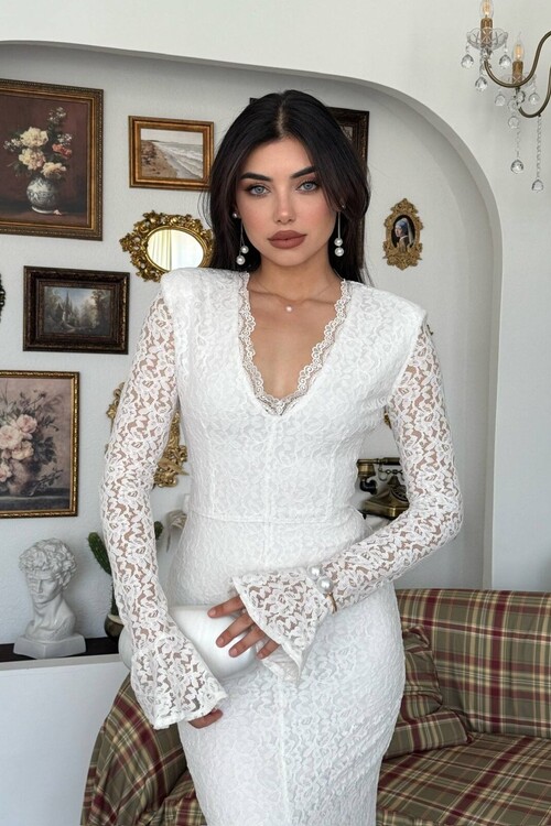 Ruyon Dress with Slit Detail