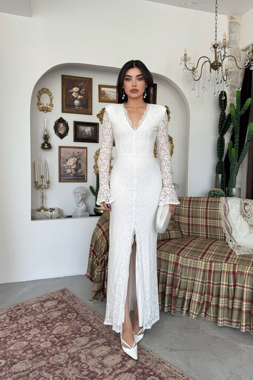 Ruyon Dress with Slit Detail