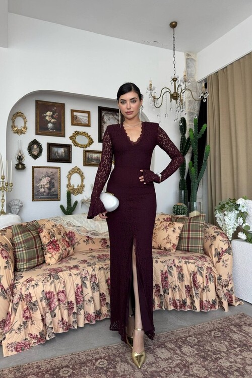 Ruyon Dress with Slit Detail