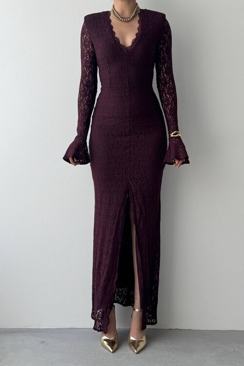 Ruyon Dress with Slit Detail