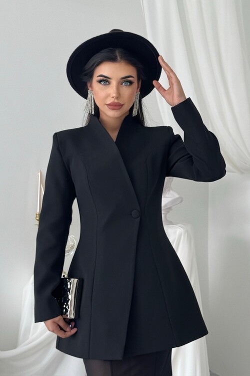 Sacra Two-Piece Set