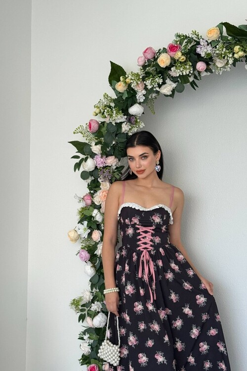 Sonas Lace Dress