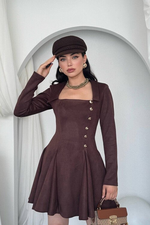 Veras Broş Detaylı Elbise