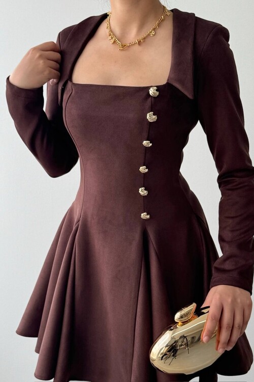 Veras Broş Detaylı Elbise