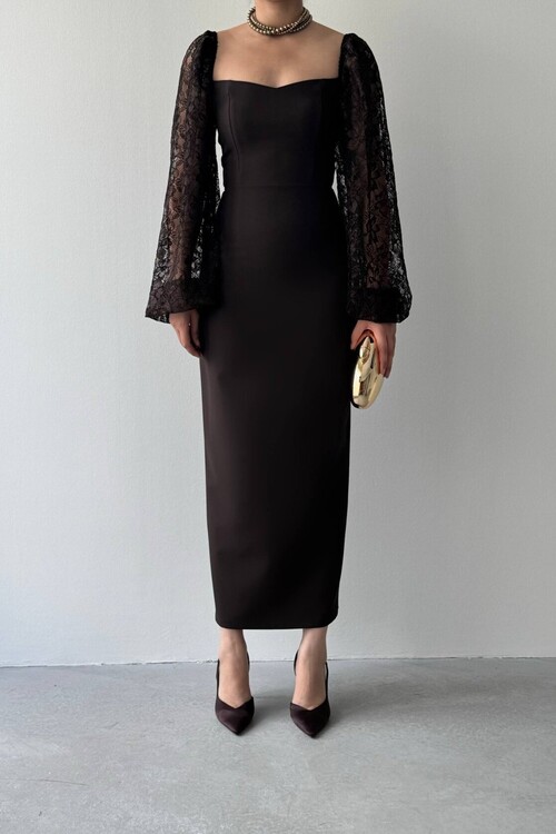 Yames Midi Dress