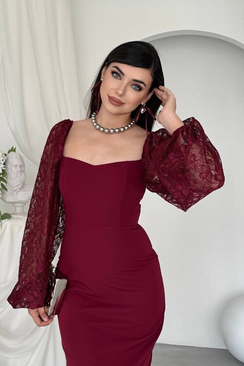 Yames Midi Dress