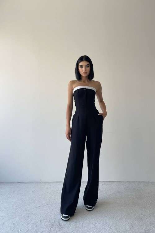 Britney Chest Detailed Jumpsuit