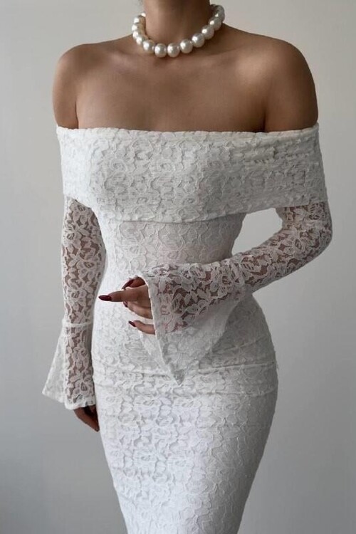 Arya Strapless Lace Dress
