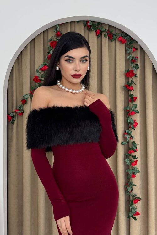 Bestia Strapless Feather Detailed Dress