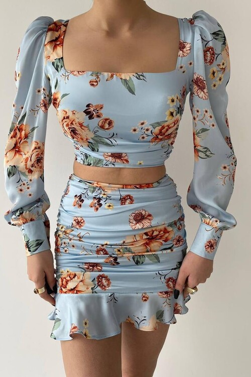 Satin dress with floral pattern