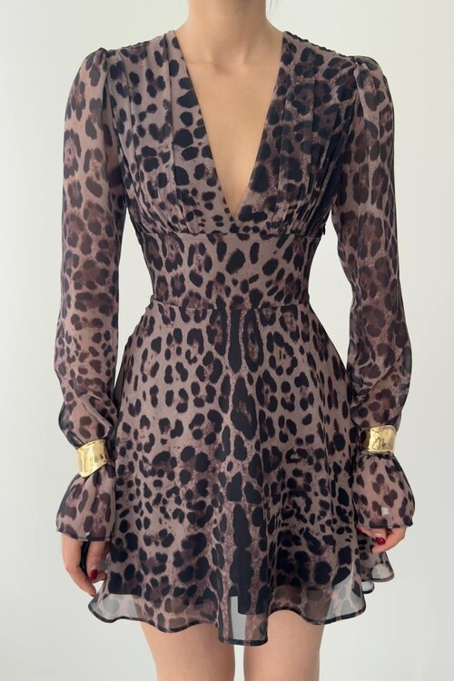 Kesa Sırt Dekolteli Elbise