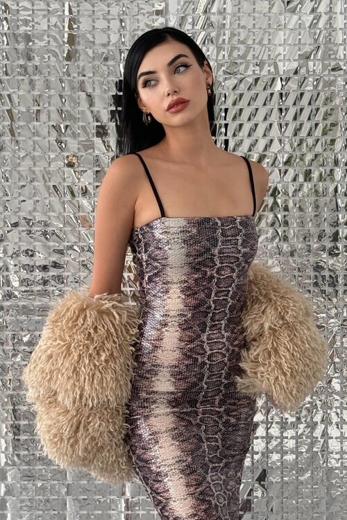 Kisha İp Askılı Elbise