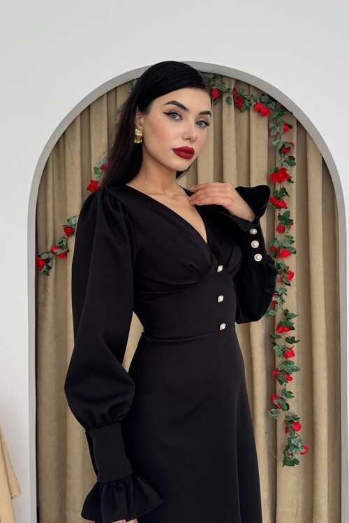 Meta Button Detailed Dress