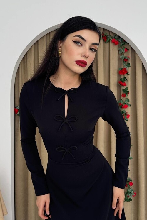 Ofse Fiyonk Detaylı Elbise