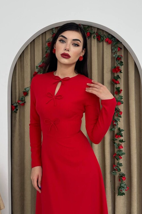 Offse Bow Detailed Dress
