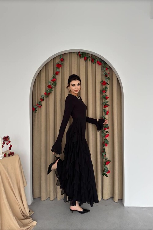 Rel Fırfır Detay Elbise