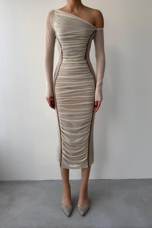 Violet Omuz Detaylı Elbise