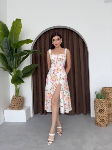 Angelic Slit Detailed Dress