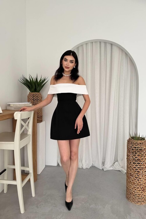 Ayvel Strapless Dress