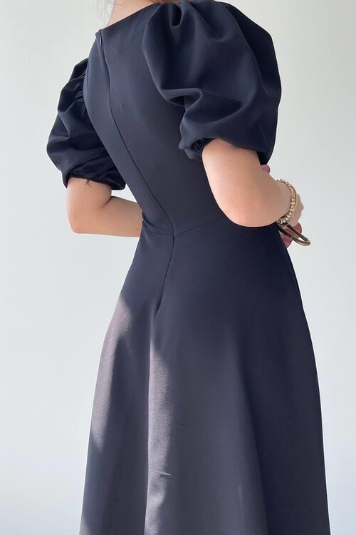 Catania Balloon Sleeve Dress