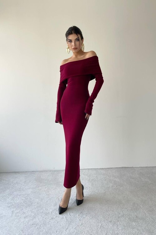 Charm Madonna Yaka Elbise