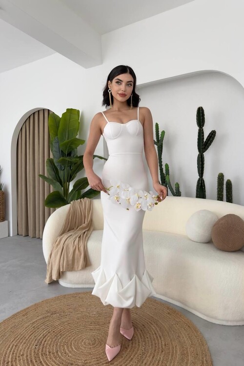 Dominic Eteği Büzgülü Midi Boy Elbise